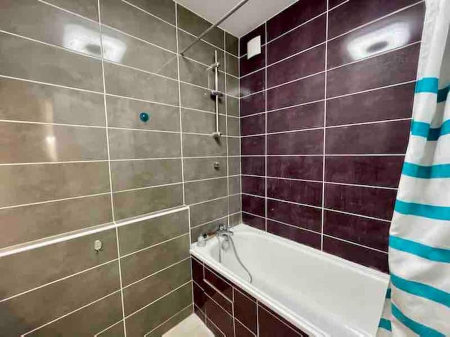 Ferienwohnung Friendly Bean Cachan Exterior foto